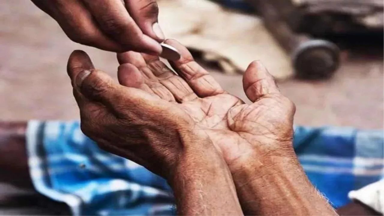 दिल्ली की सड़कों और चौराहों से भिखारियों को हटाने के लिए केंद्र ने तैयार किया बड़ा प्लान