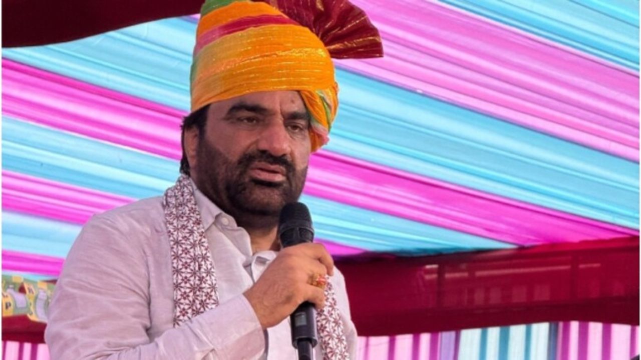 प्रतिमा अनावरण बना विवाद का कारण. शिलालेख से ‘जाट’ शब्द गायब होने पर हंगामा