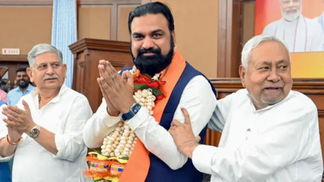 सम्राट चौधरी बने बिहार के नए मुख्यमंत्री मोदी नीतीश मॉडल पर बड़ा ऐलान