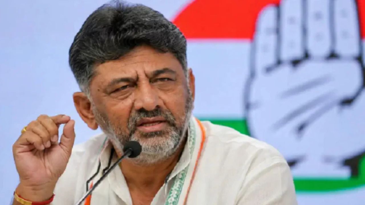 कर्नाटक में सत्ता परिवर्तन तय, डीके शिवकुमार बनेंगे नए मुख्यमंत्री आज शपथ ग्रहण