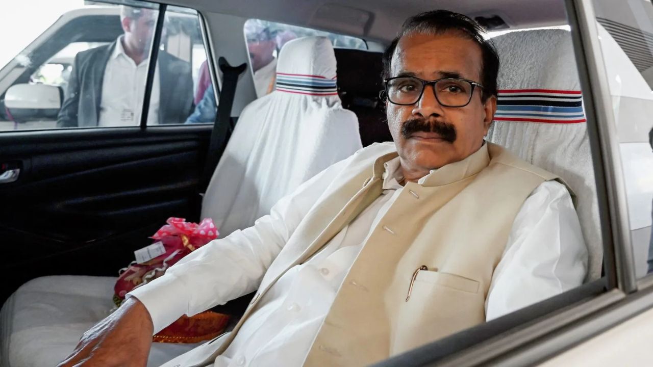 राज्यसभा कार्यकाल समाप्त होने के बाद जॉर्ज कुरियन ने छोड़ा केंद्रीय मंत्री पद