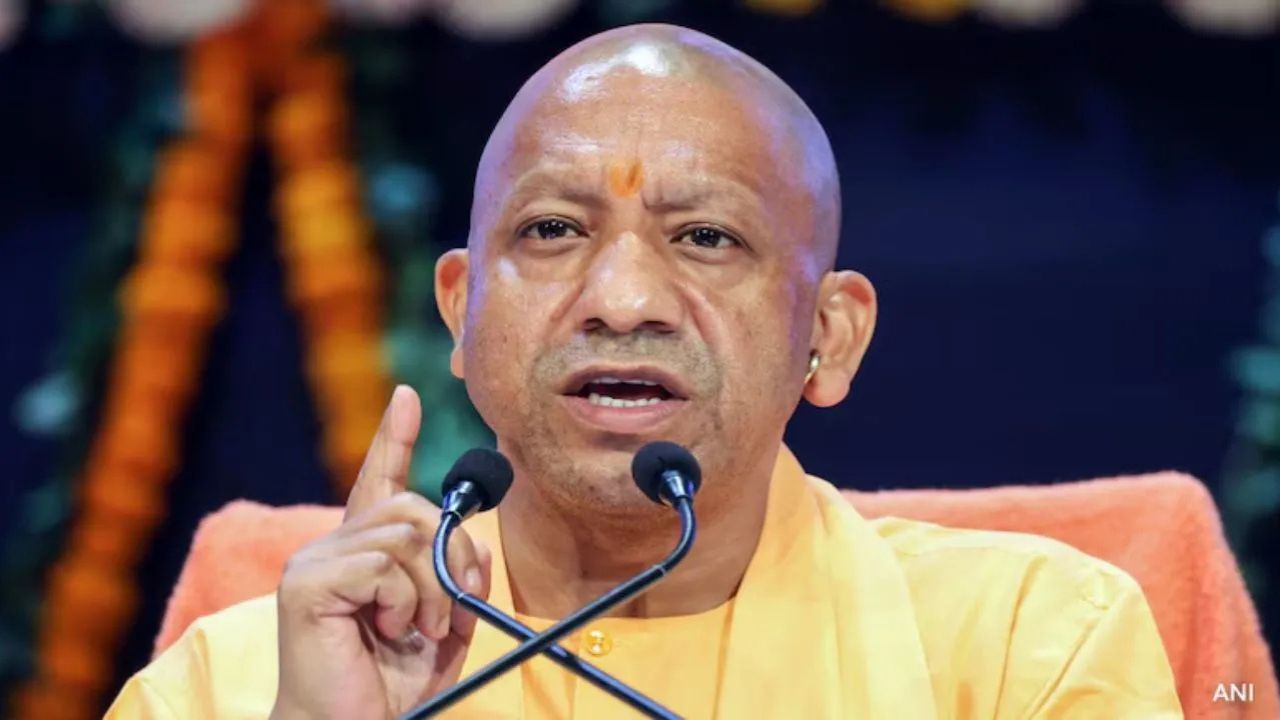 लखनऊ अग्निकांड के बाद सख्त हुए सीएम योगी, पूरे यूपी में फायर सेफ्टी महाअभियान